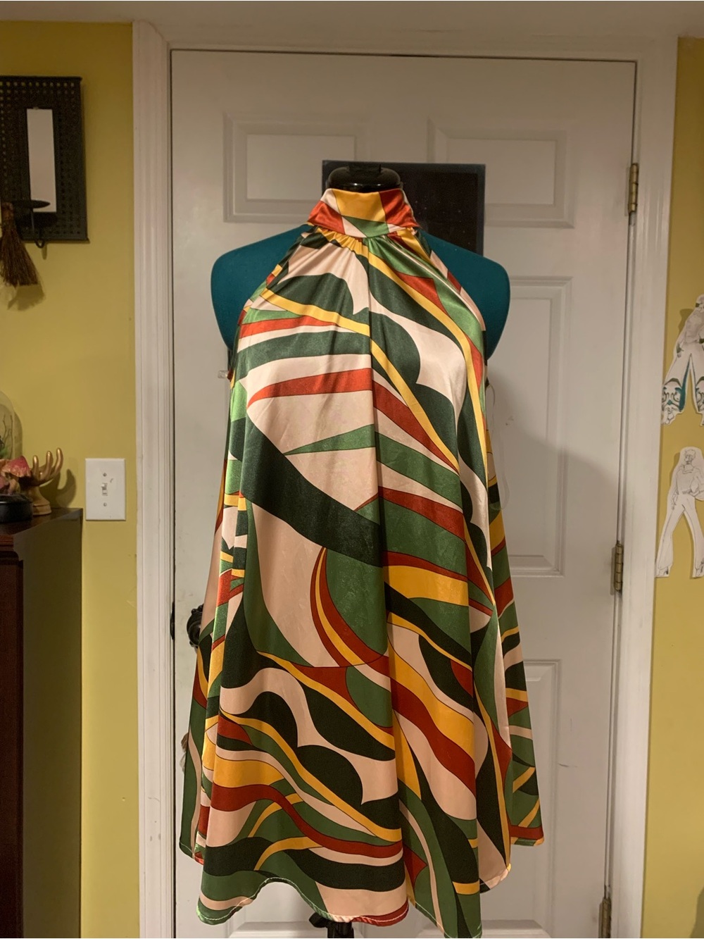 Retro Multicolor Halter Swing Dress - Green & Gold Abstract Print